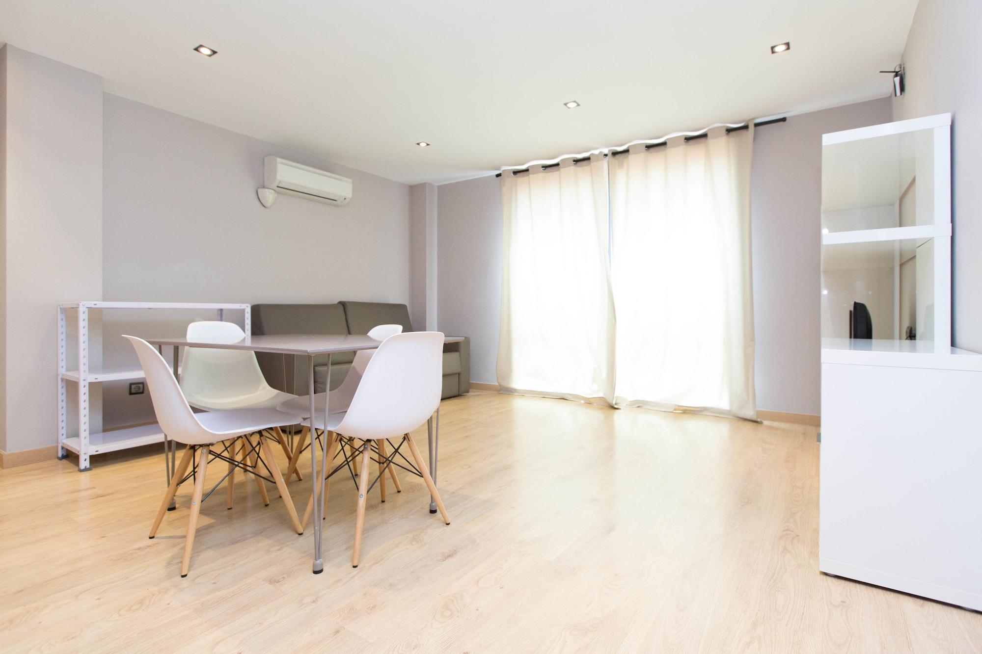 Ainb Sagrada Familia Apartments Barcelona Ngoại thất bức ảnh