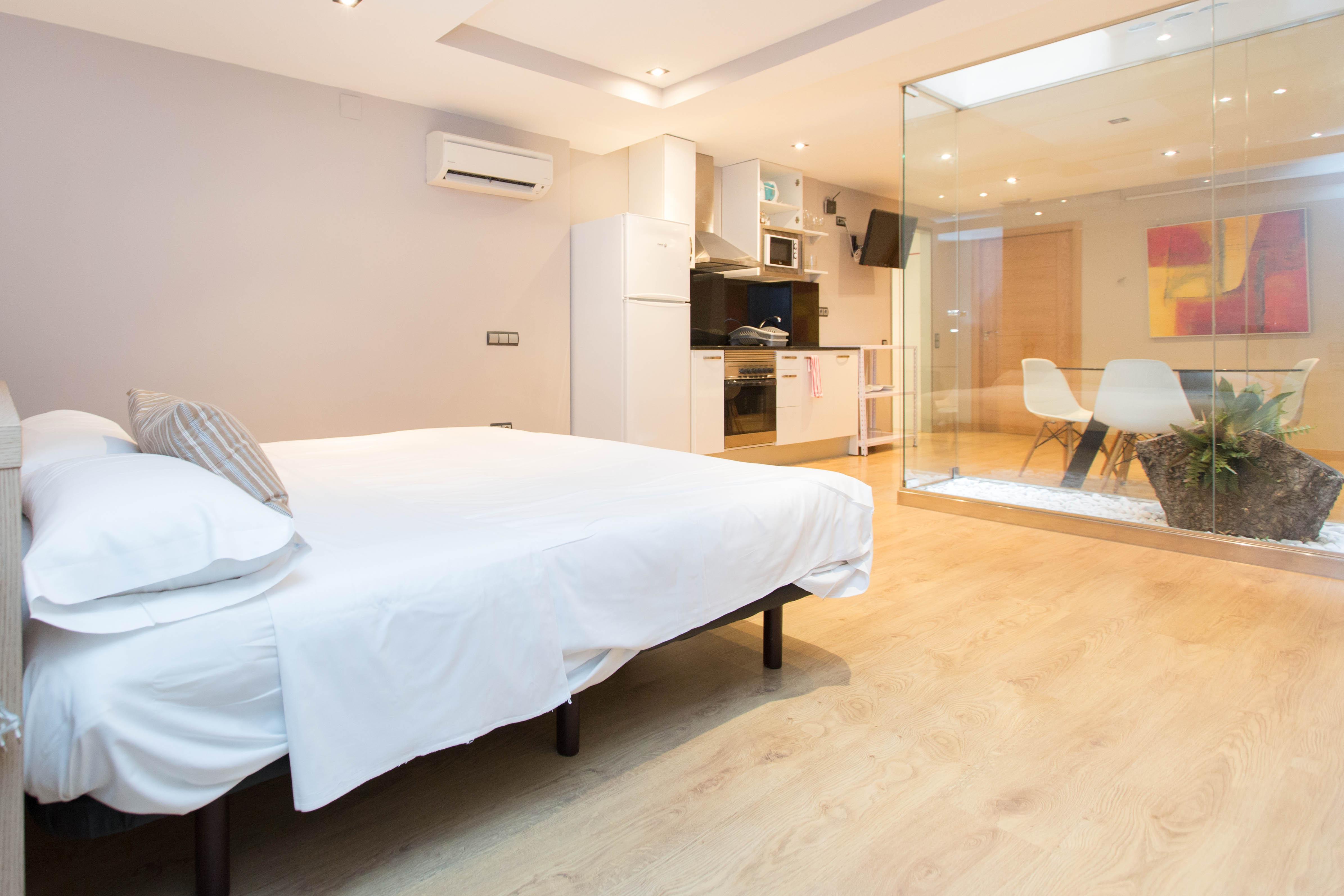 Ainb Sagrada Familia Apartments Barcelona Ngoại thất bức ảnh