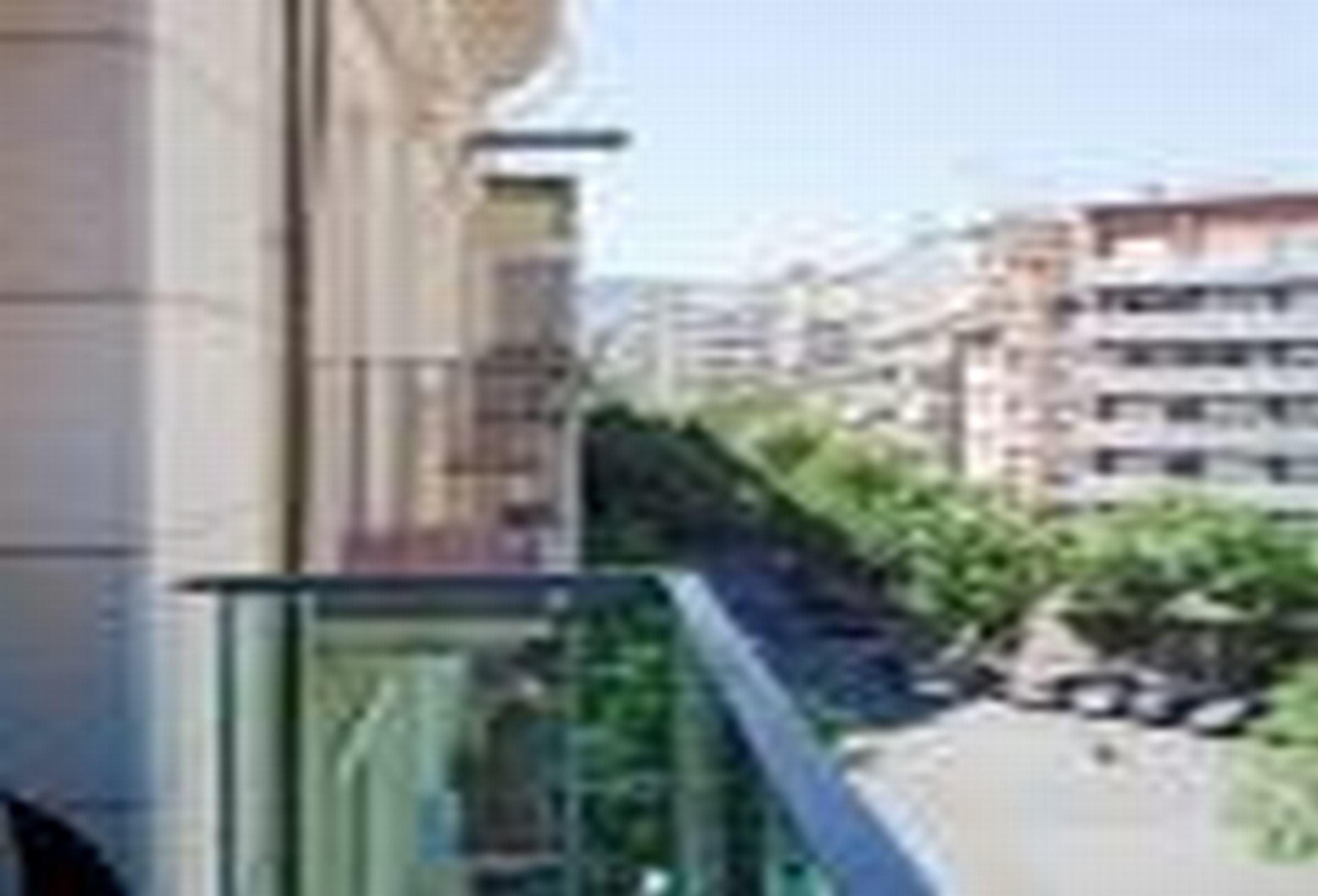Ainb Sagrada Familia Apartments Barcelona Ngoại thất bức ảnh