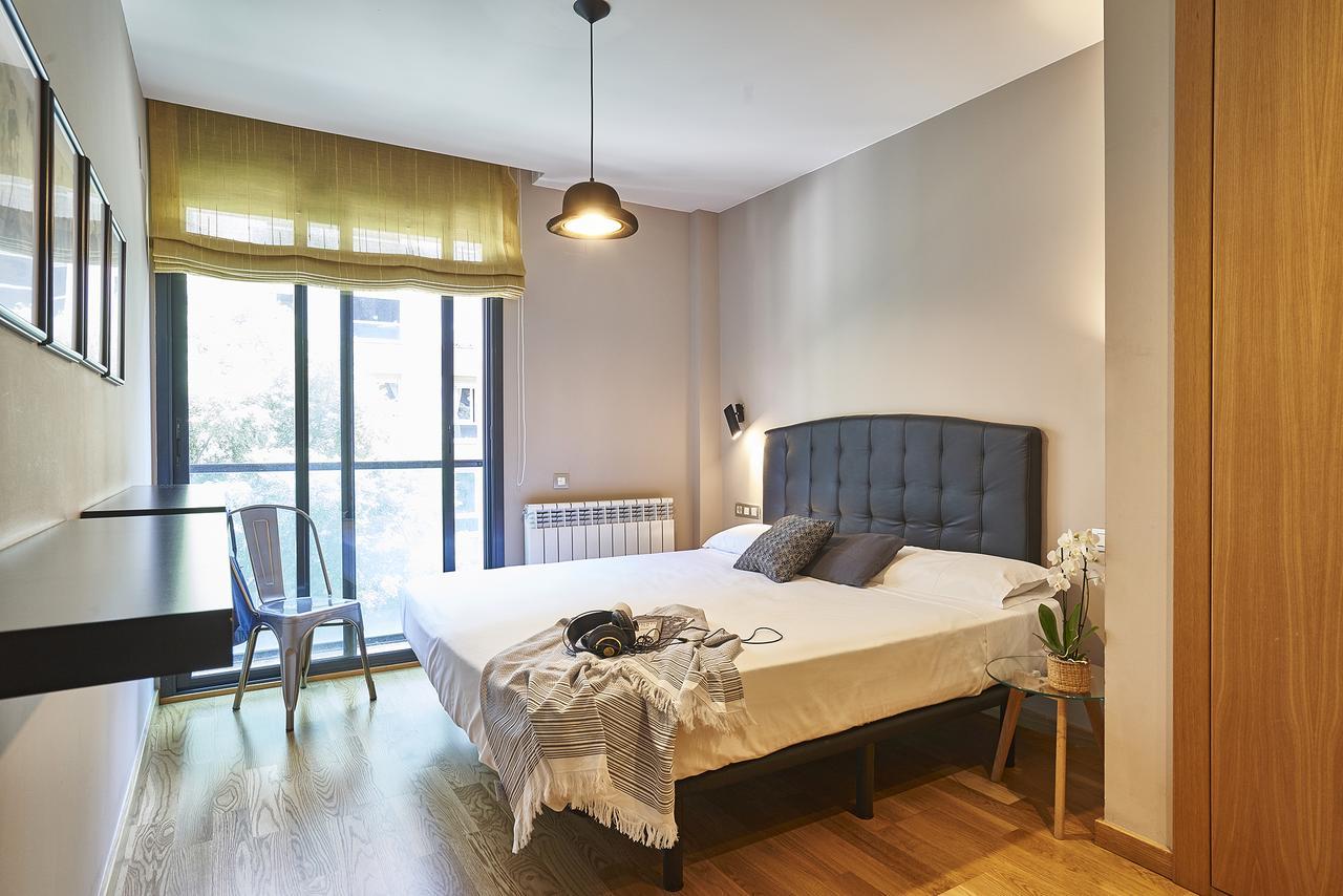 Ainb Sagrada Familia Apartments Barcelona Ngoại thất bức ảnh